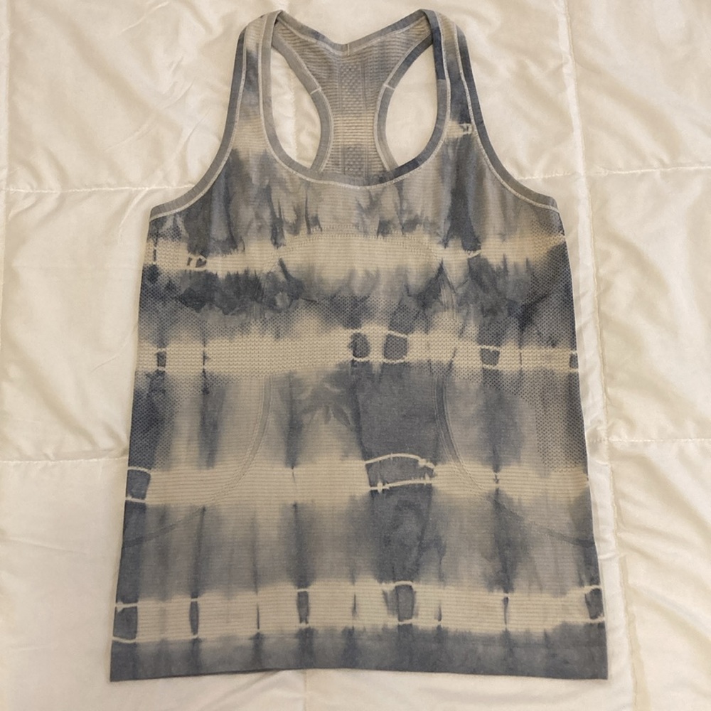 Lululemon Swiftly Tech Racerback Heathered Blue Size 8
